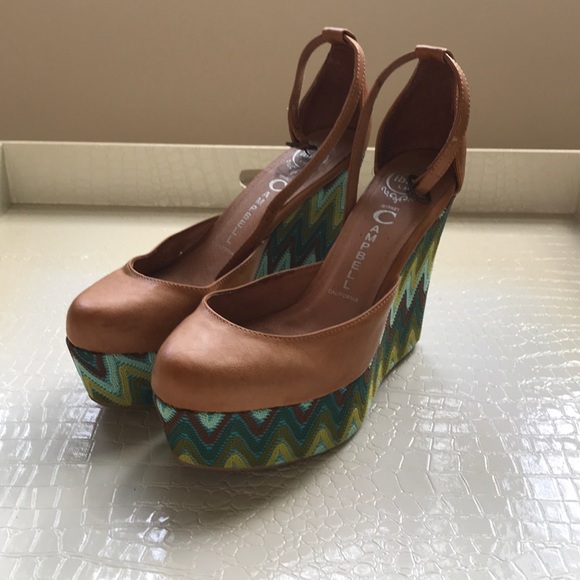 Jeffrey campbell chevron wedges size 9 - Picture 2 of 4